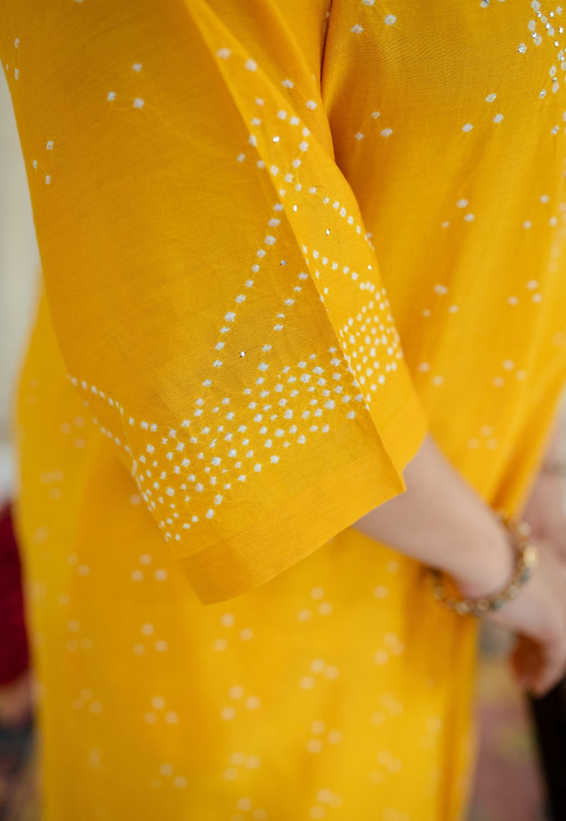 Urmi Bandhani Chanderi Silk Kurta with Mukaish Detailing