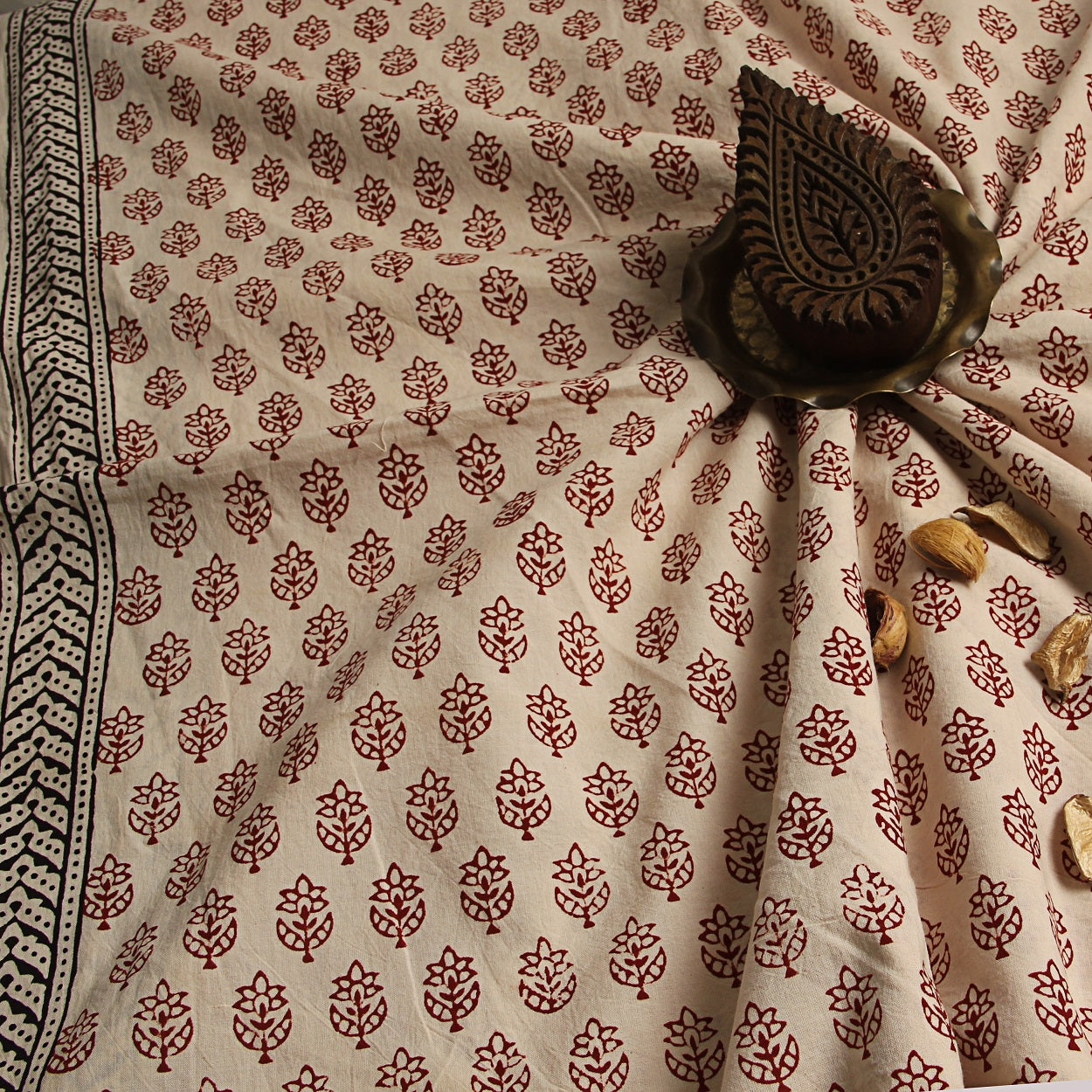 The Indian Ethnic Co's Bagh Hand Block Printed Cotton Fabric – THE INDIAN  ETHNIC CO.