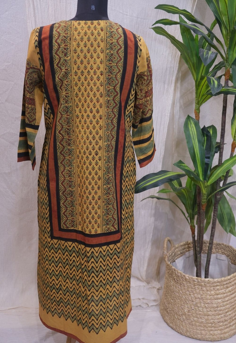 Zeinah Ajrakh Cotton Kurta