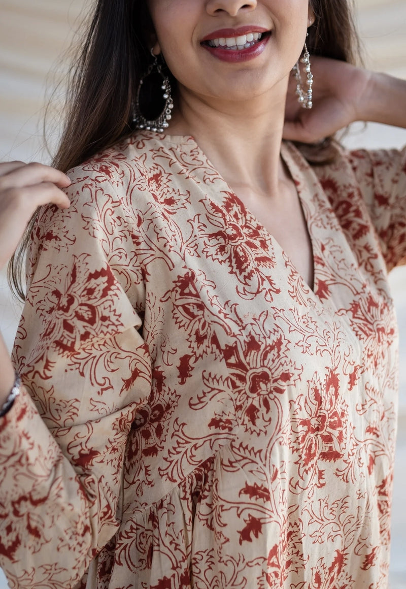 Seerat Kalamkari Kali Kurta