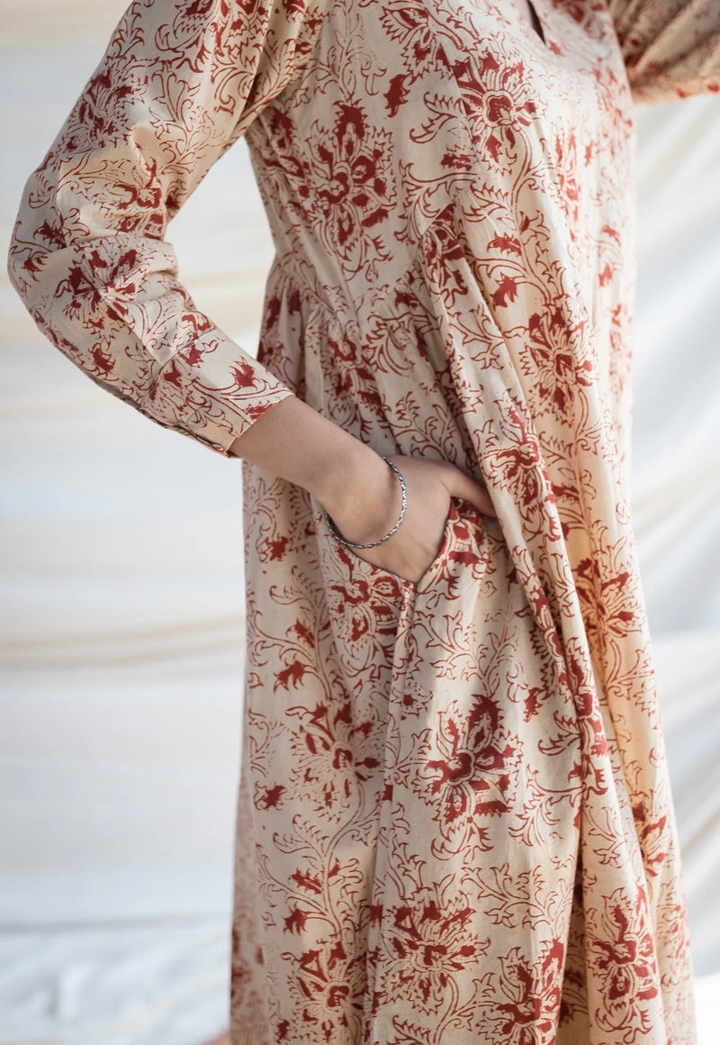 Seerat Kalamkari Kali Kurta