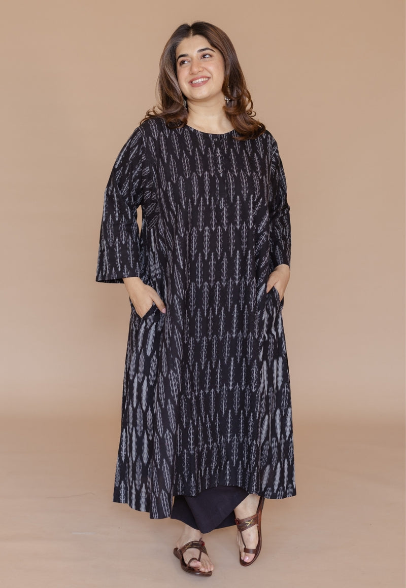 Alizah Black Handloom Ikkat Cotton Jhabbha Kali Kurta
