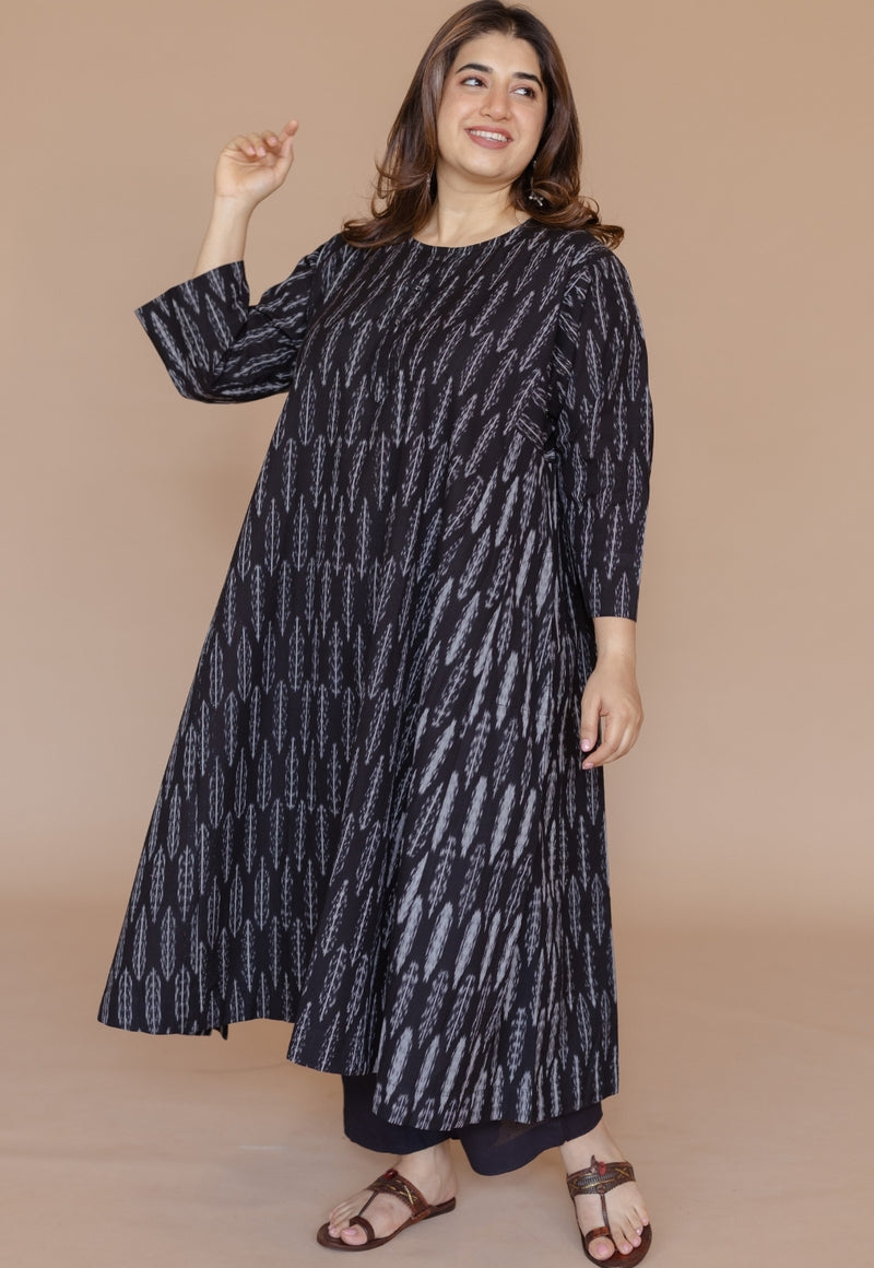 Alizah Black Handloom Ikkat Cotton Jhabbha Kali Kurta