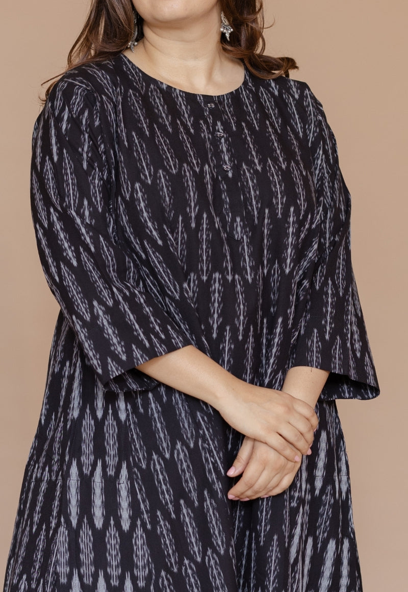 Alizah Black Handloom Ikkat Cotton Jhabbha Kali Kurta