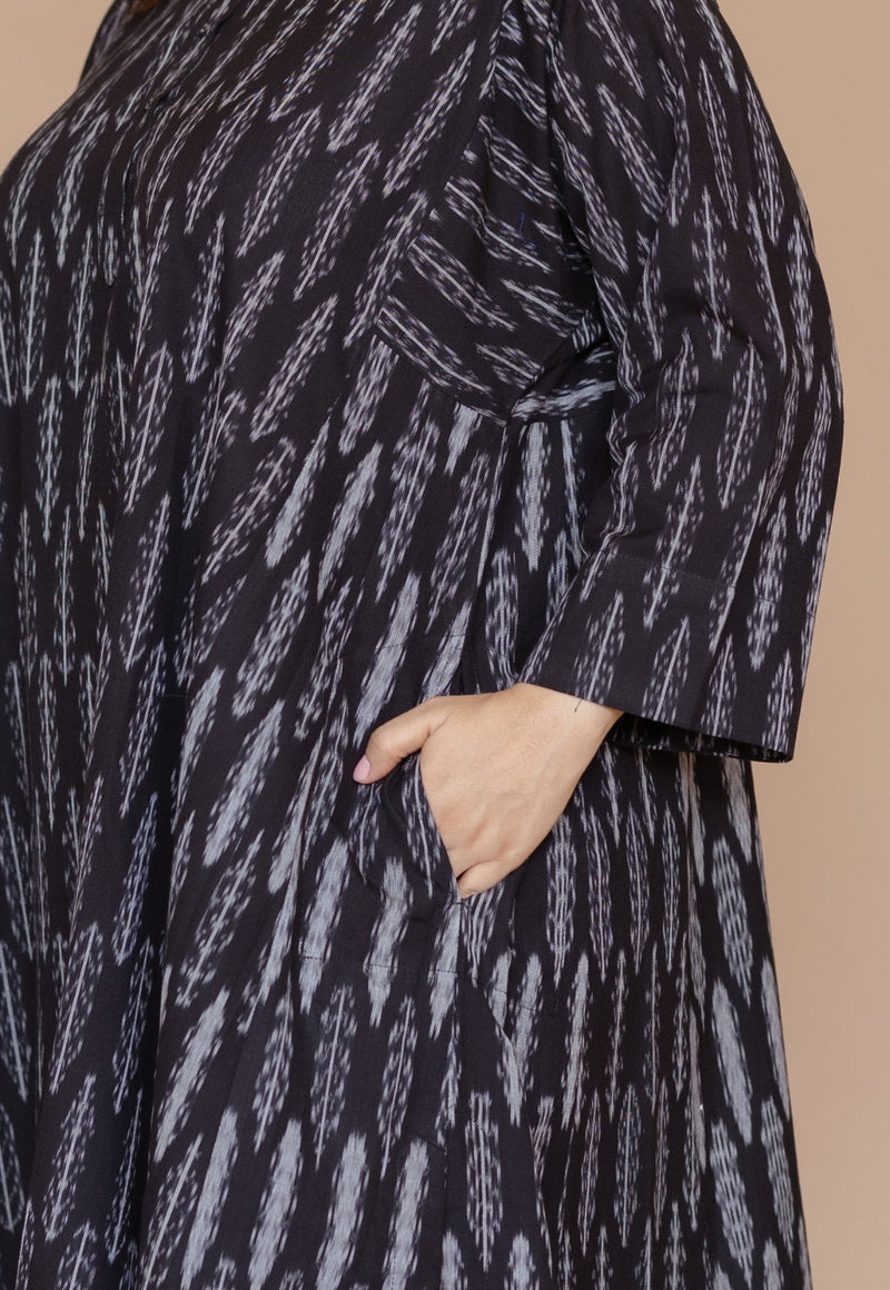 Alizah Black Handloom Ikkat Cotton Jhabbha Kali Kurta