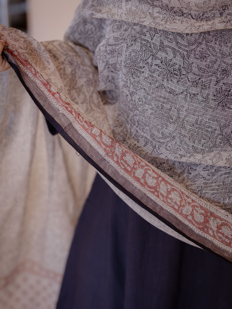 Off White Floral Bagru Kota Doria Cotton Dupatta