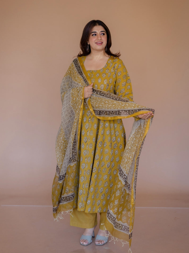 Akrita Yellow Bagru Cotton Kali Kurta