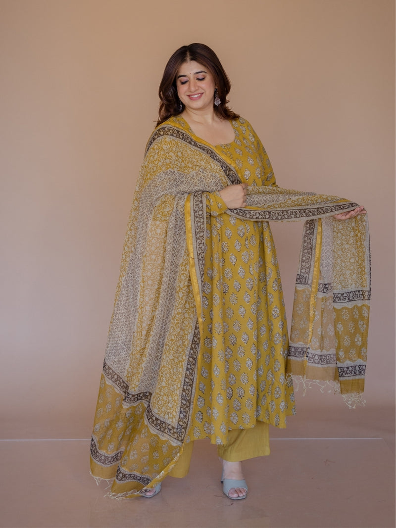 Akrita Yellow Bagru Cotton Kali Kurta