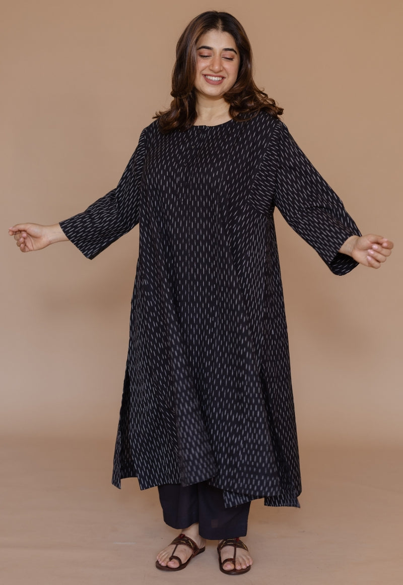 Alizah Black Handloom Ikkat Cotton Jhabbha Kali Kurta
