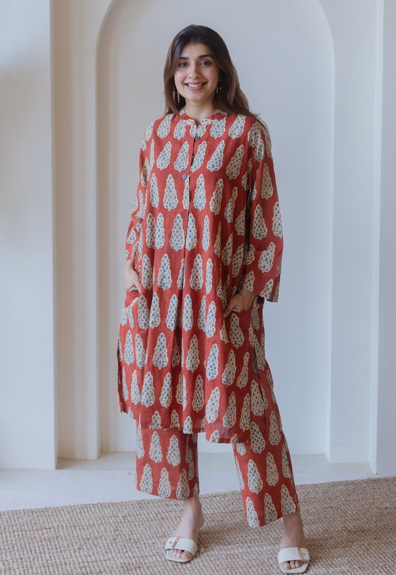 Ayaat Red Ajrakh Cotton Anti-Fit Kurta