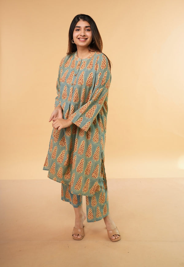 Ayaat Blue Ajrakh Cotton Straight Co-Ord Set