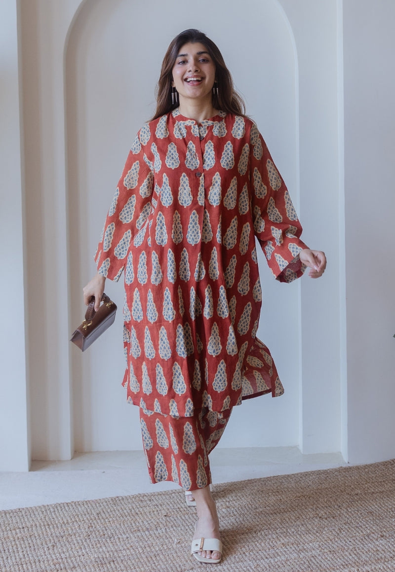 Ayaat Red Ajrakh Cotton Anti-Fit Kurta