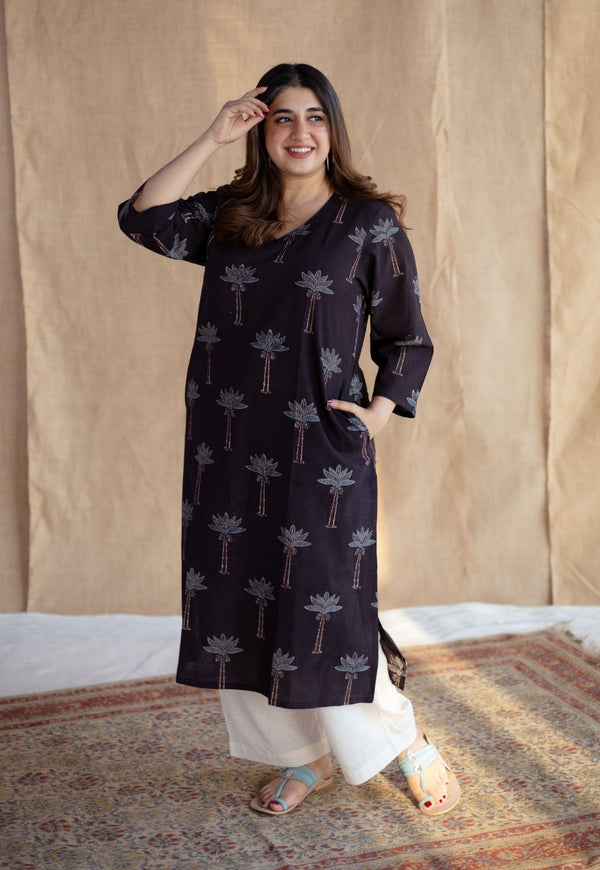 Aarushi Charcoal Ajrakh Cotton Straight Kurta