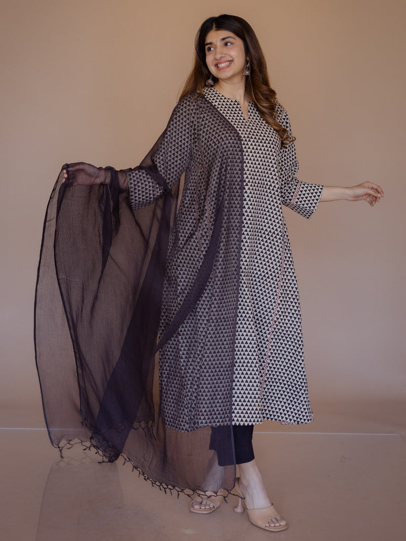 Black Solid Kota Doria Cotton Dupatta