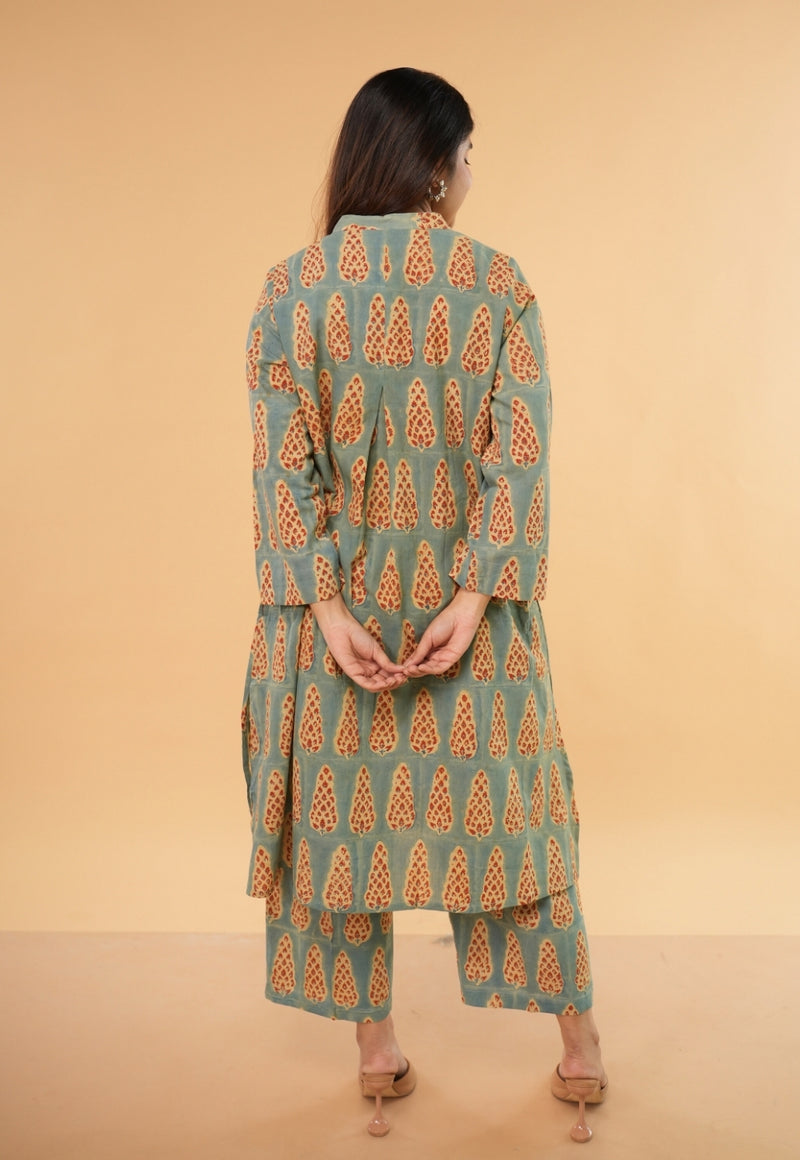 Ayaat Blue Ajrakh Cotton Straight Co-Ord Set