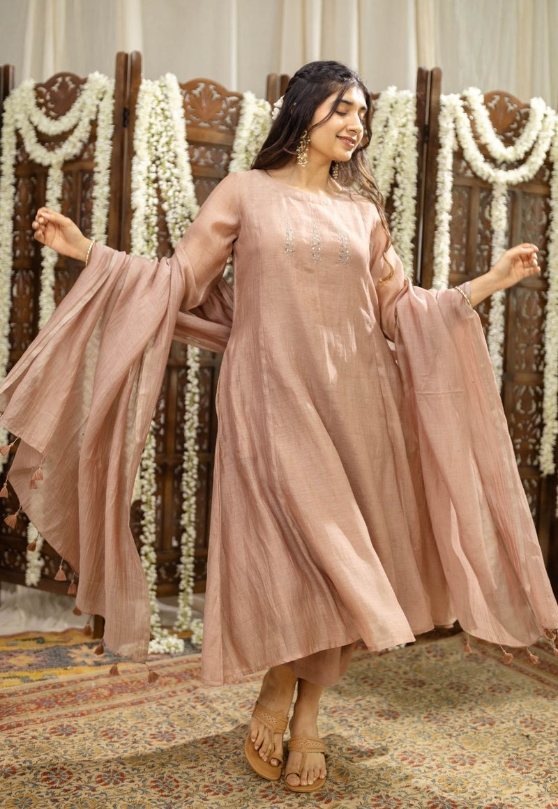 Rachita Dusty Pink Chanderi Silk Kali Hand Embroidered Kurta Set (Set of 3)