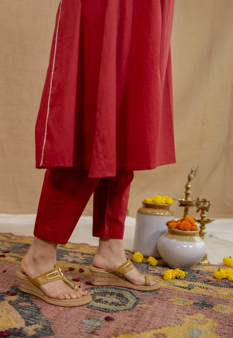 Ivurvi Mulmul Cotton Red Kali Kurta Set (Set of 3)