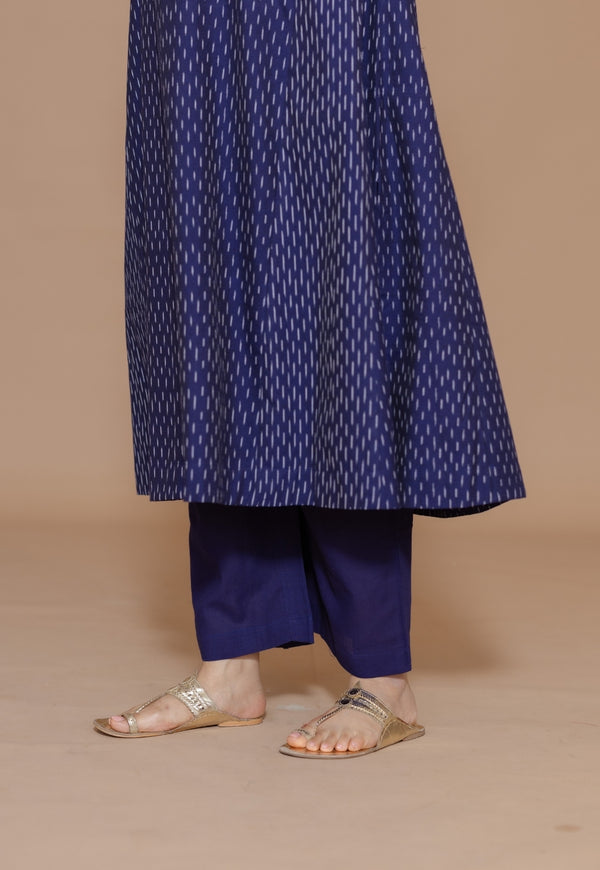 Yashi Blue Solid Cotton Flex Straight Pant