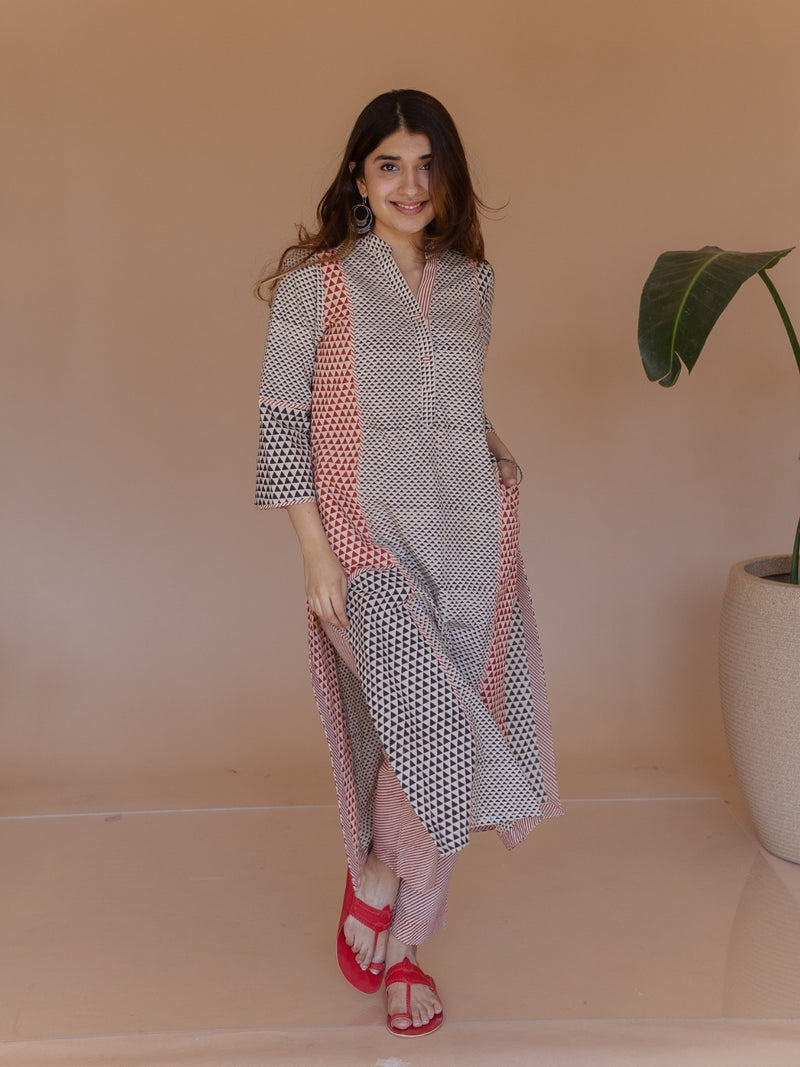 Rohini Off White Bagru Cotton Straight Kurta