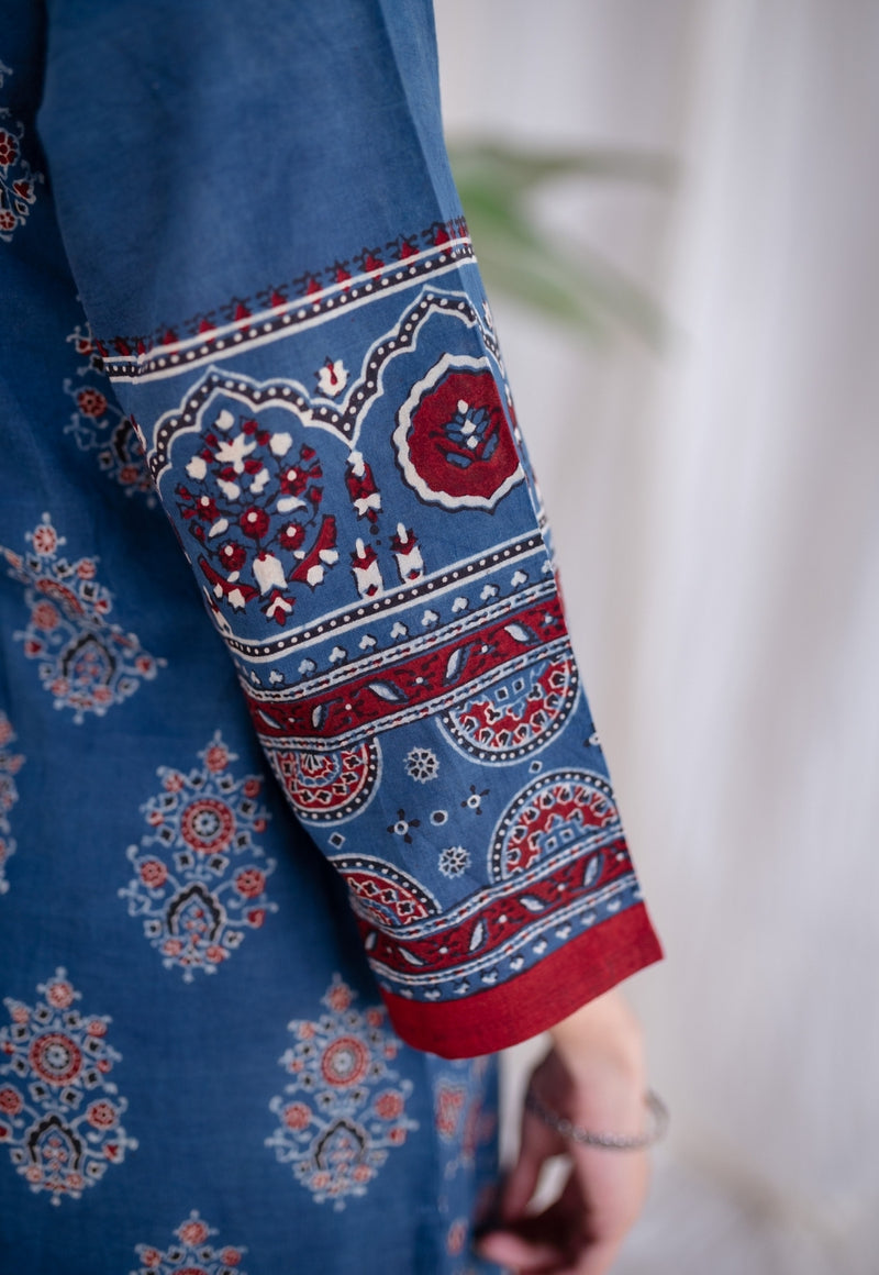 Erina Ajrakh Cotton Hand Embroidered Kurta