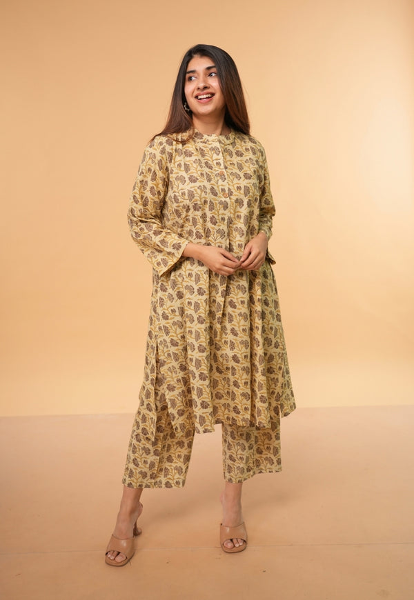 Ayaat Beige Ajrakh Cotton Straight Co-Ord Set