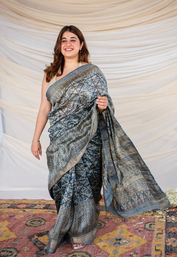 Hridaya - Maheshwari Tissue Silk Cotton Saree With Blouse