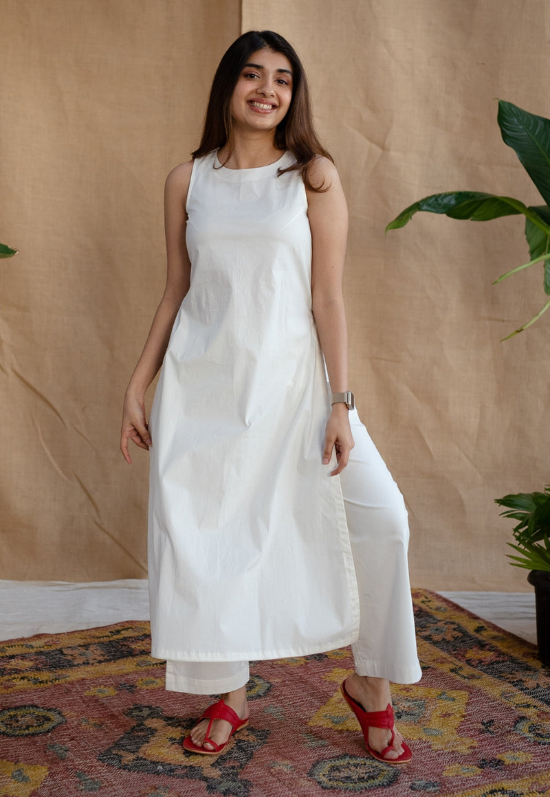 TIECO DyeVerse - White Poplin Cotton Embroidered Kurta