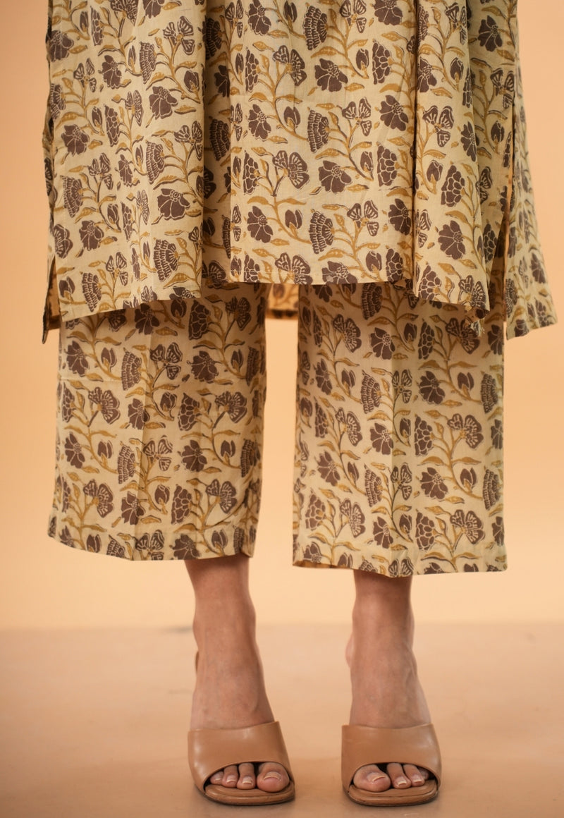 Ayaat Beige Ajrakh Cotton Straight Co-Ord Set