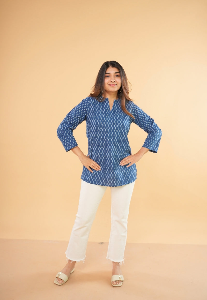 Tapsi Blue Fadat Cotton Straight Short Top