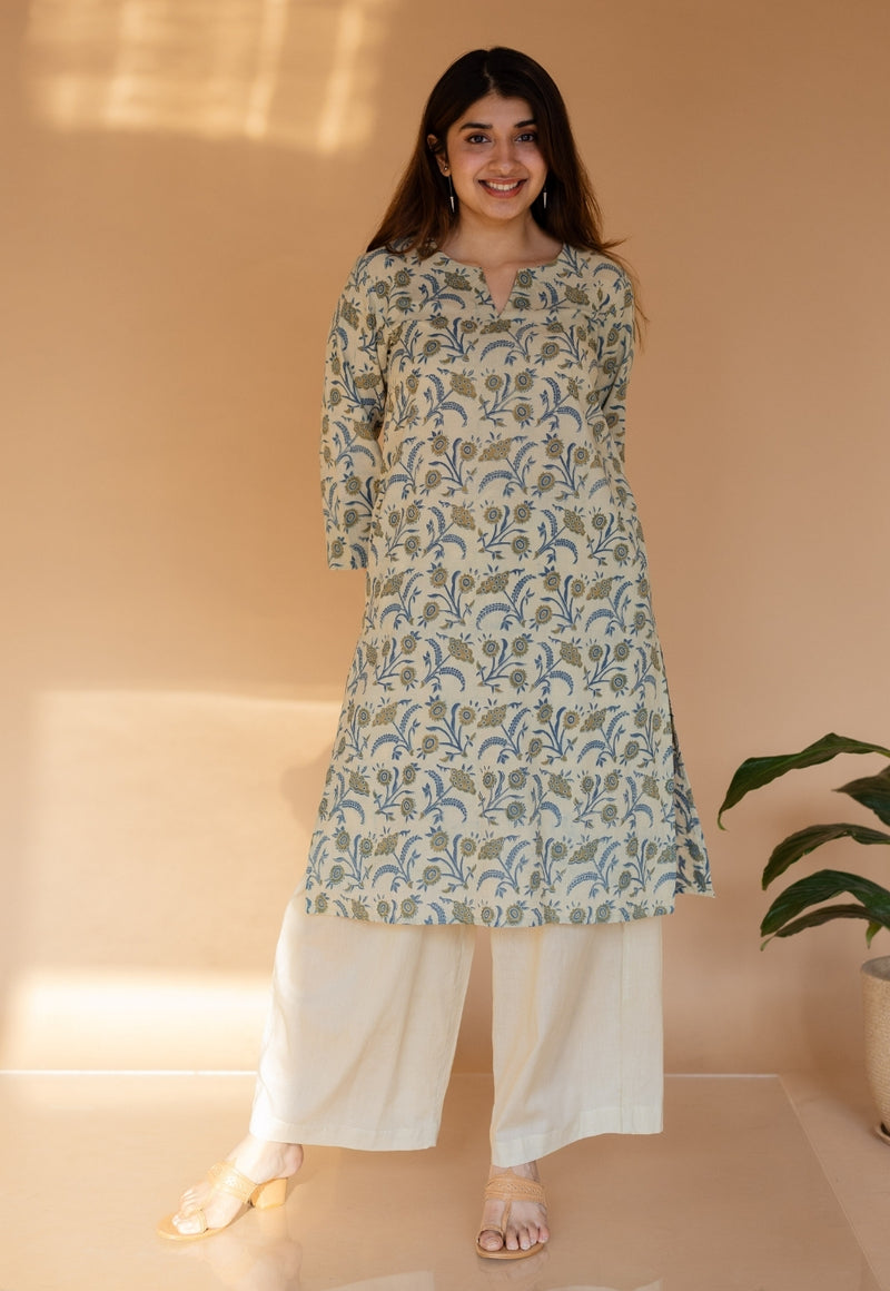 Hitanshi Off White Ajrakh Cotton Straight Kurta