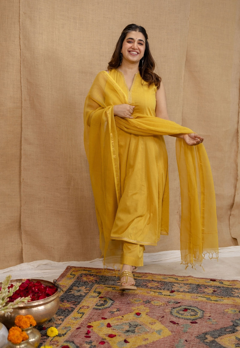 Drishya Mulmul Cotton Golden Yellow Kali Kurta Set (Set of 3)