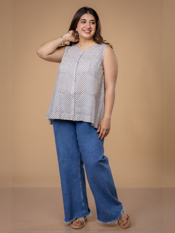 Lina White Fakira Mul A Line Short Top