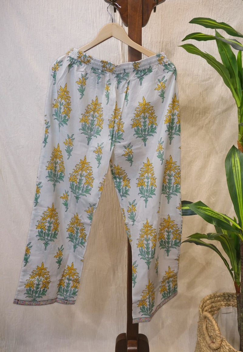 Yasna Sanganeri Border Cotton Pant