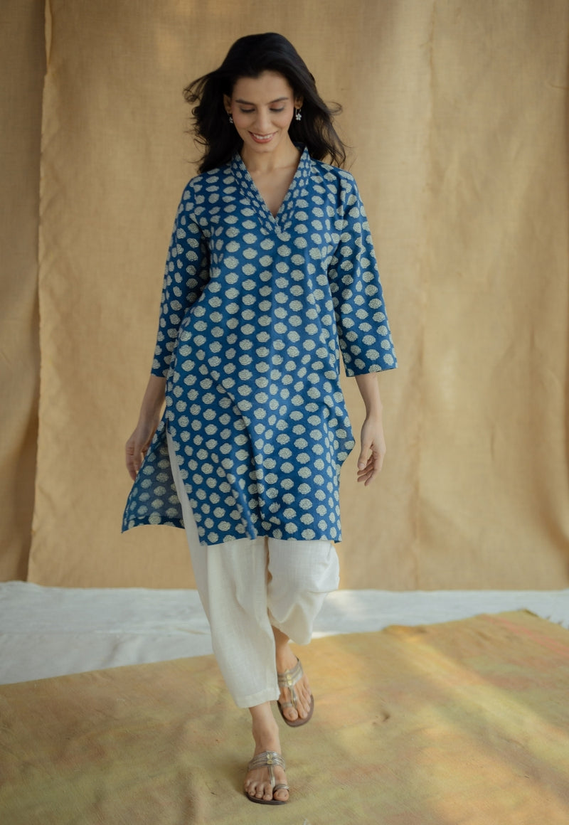 Zuhi Indigo Dabu Cotton Straight Kurta