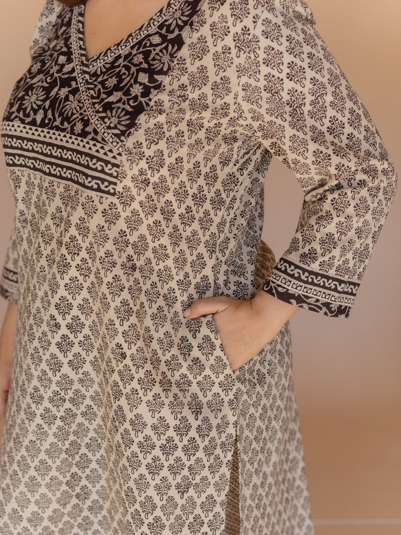 Ziya Off White Bagru Cotton Straight Kurta