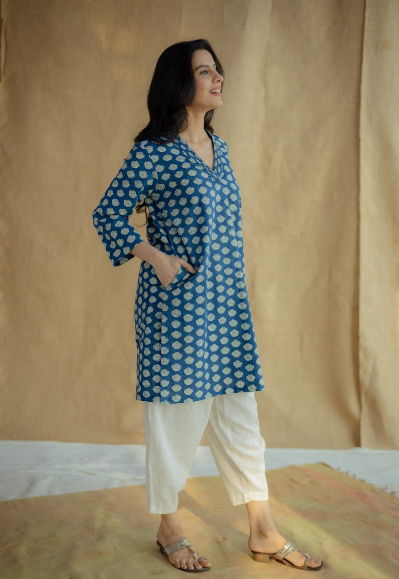 Zuhi Indigo Dabu Cotton Straight Kurta