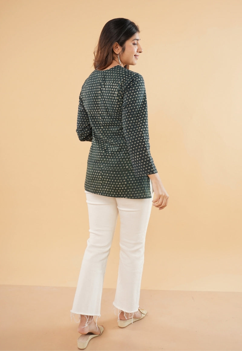 Tapsi Green Fadat Cotton Straight Short Top