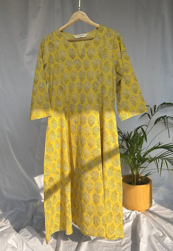 Malika Yellow Dabu Slub Cotton Kali Kurta