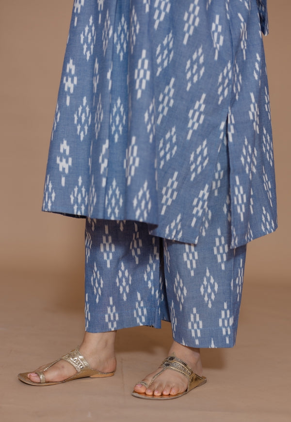 Yashi Blue Handloom Ikkat Cotton Straight Pant