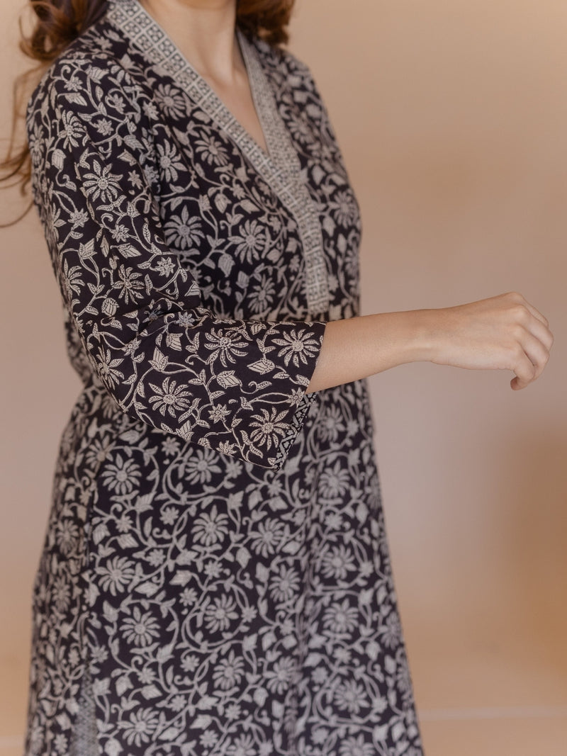 Avika Black Bagru Cotton Straight Kurta