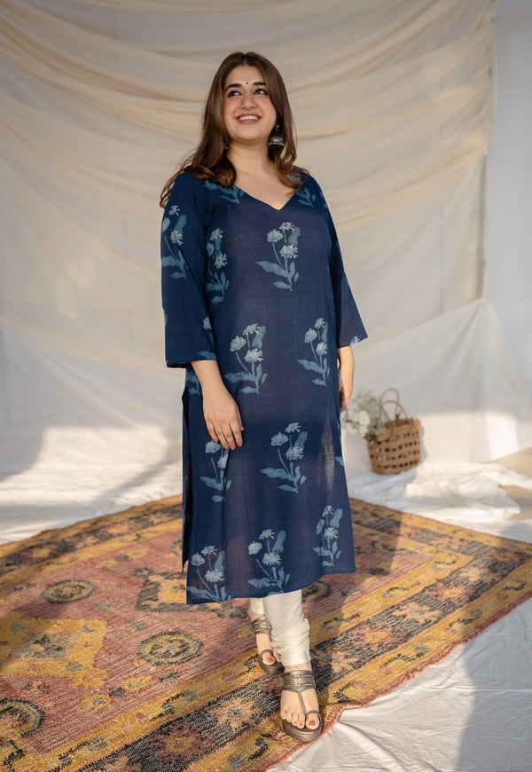 Aarushi Dabu Slub Cotton Kurta