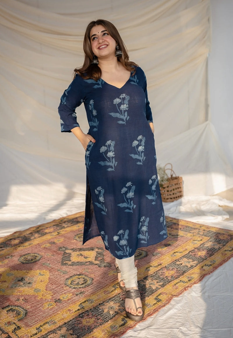 Aarushi Dabu Slub Cotton Kurta