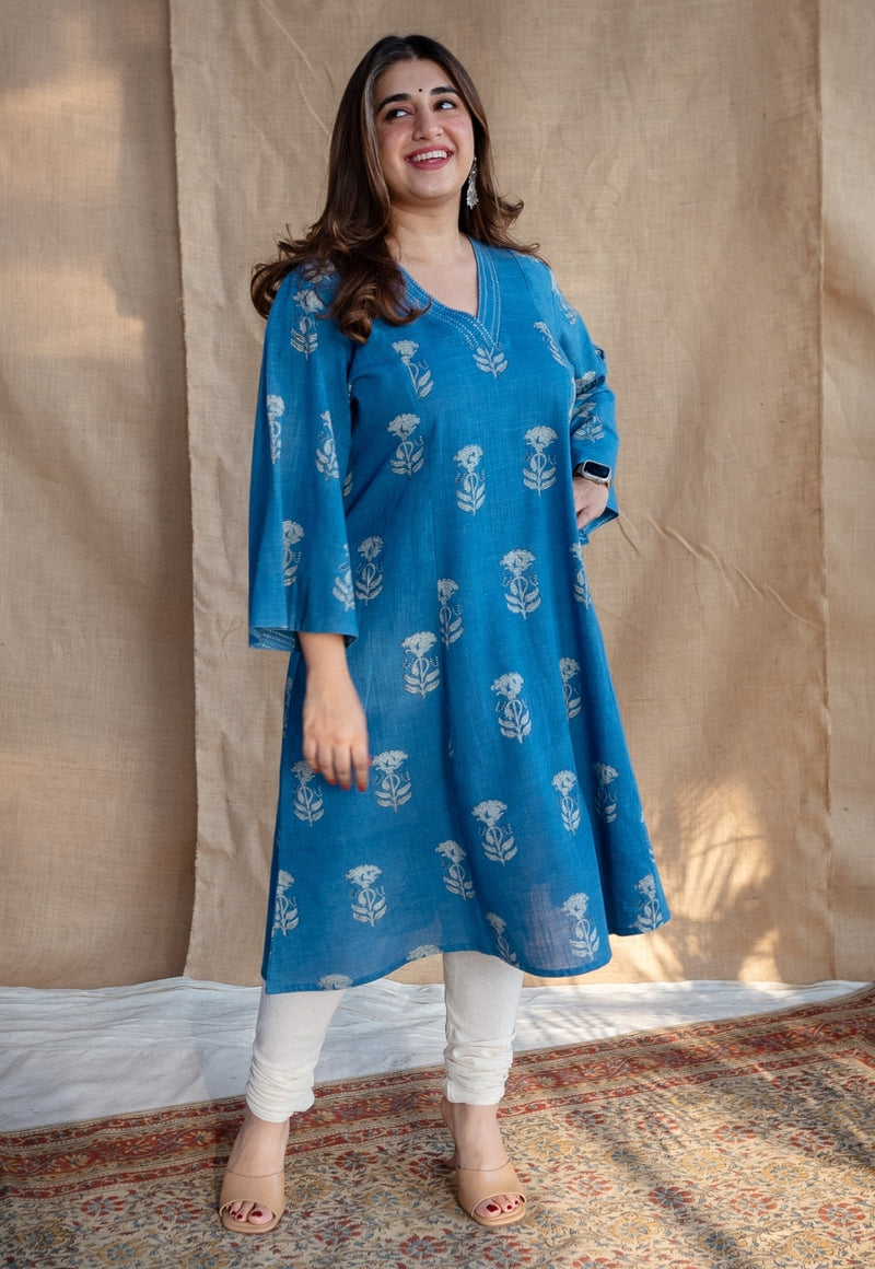 Eshma Dabu Slub Cotton Kali Kurta