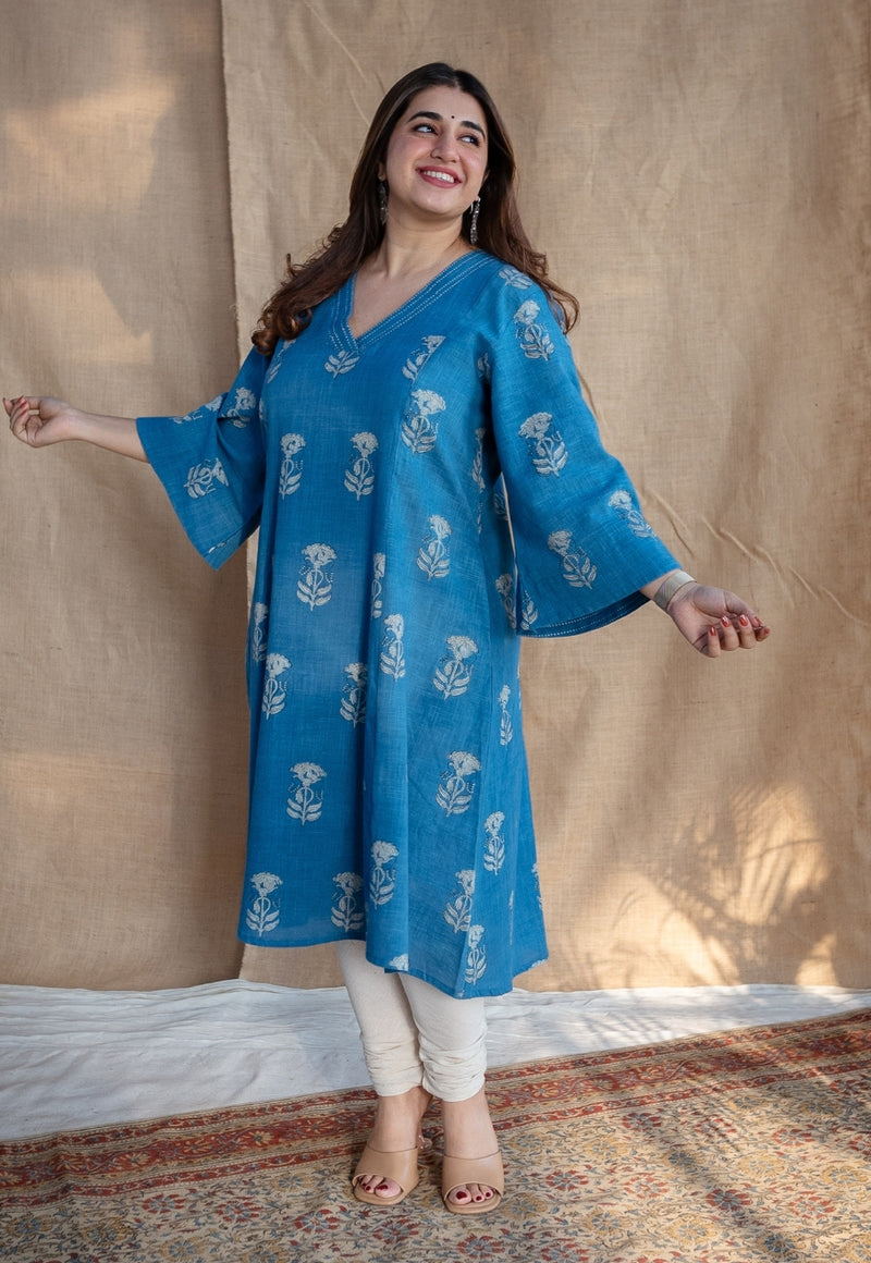 Eshma Dabu Slub Cotton Kali Kurta