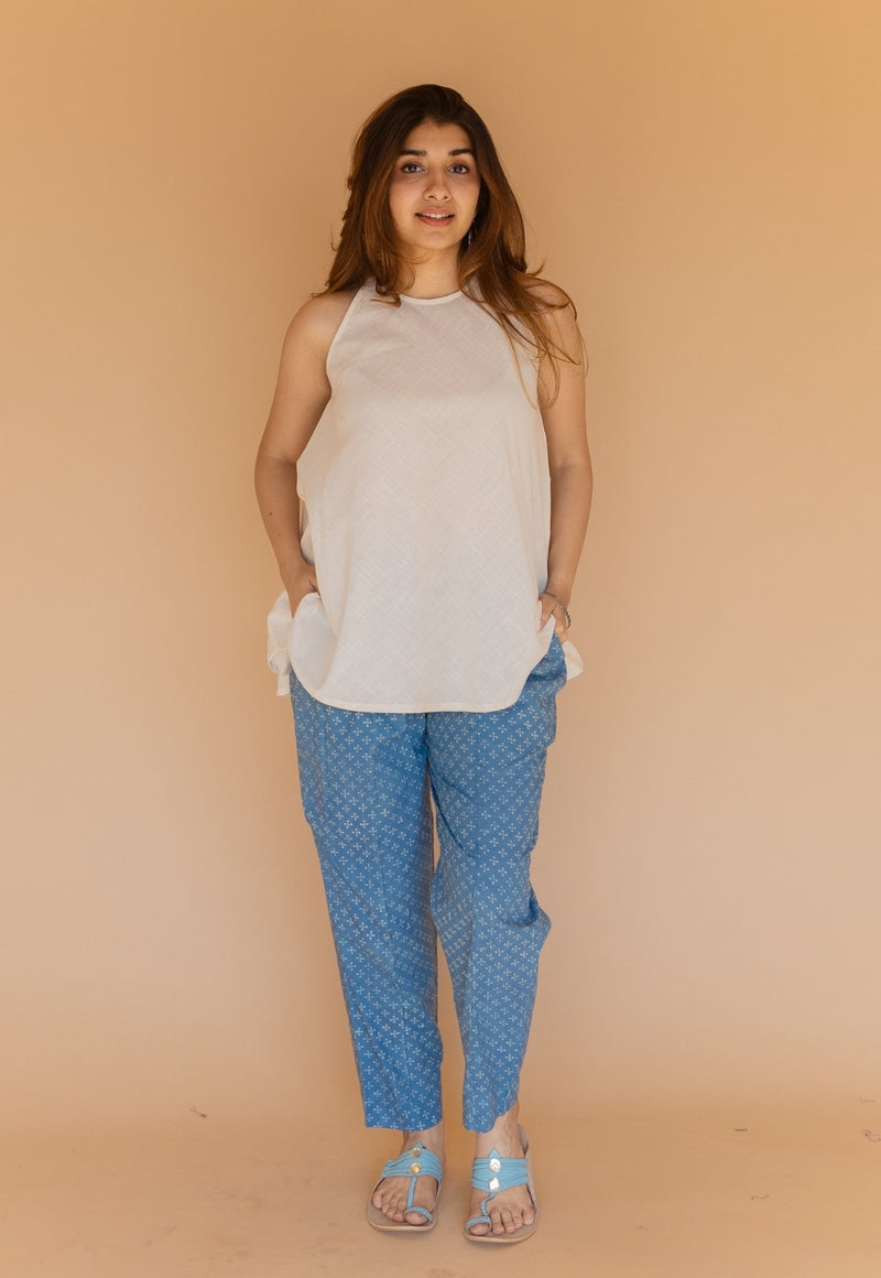 Parveen Off White Solid Slub Cotton A Line Short Top