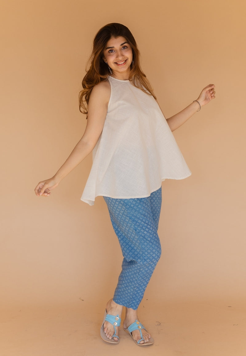 Parveen Off White Solid Slub Cotton A Line Short Top