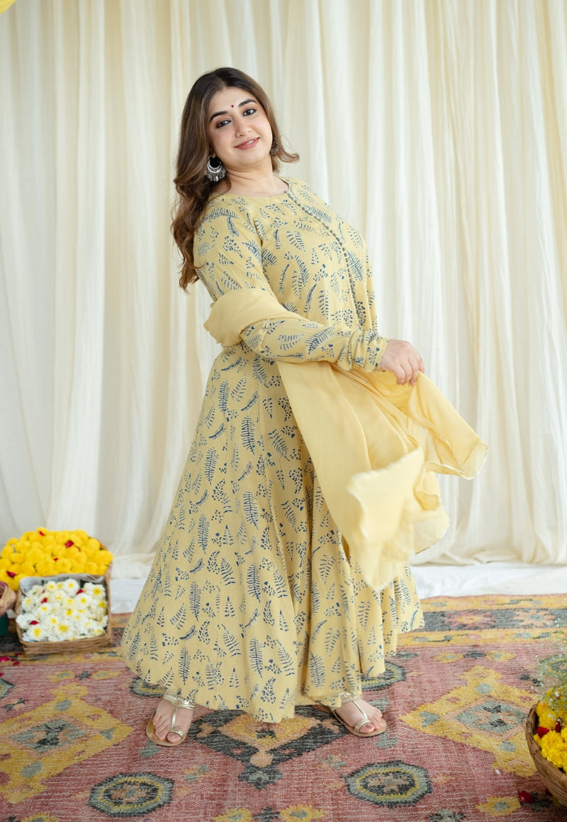 Avantika Modal Tissue Ajrakh Kali Kurta