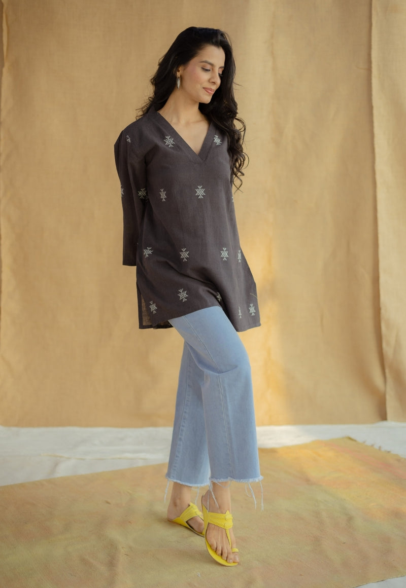 Namita Charcoal Jamdani Handwoven Kala Cotton Straight Short top