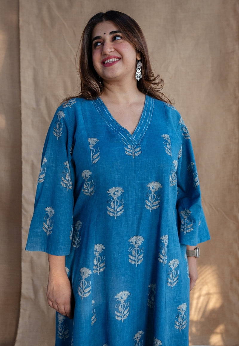 Eshma Dabu Slub Cotton Kali Kurta