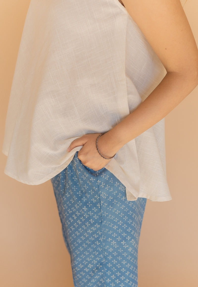 Parveen Off White Solid Slub Cotton A Line Short Top